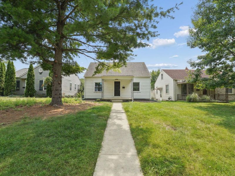 375 E Royal Forest Boulevard , Columbus, OH 43214 Photo 1