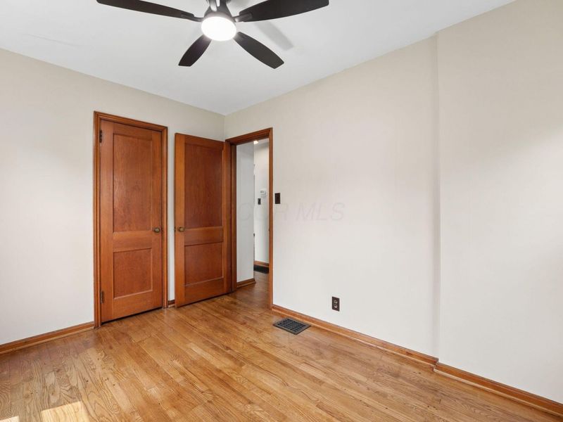 375 E Royal Forest Boulevard , Columbus, OH 43214 Photo 13