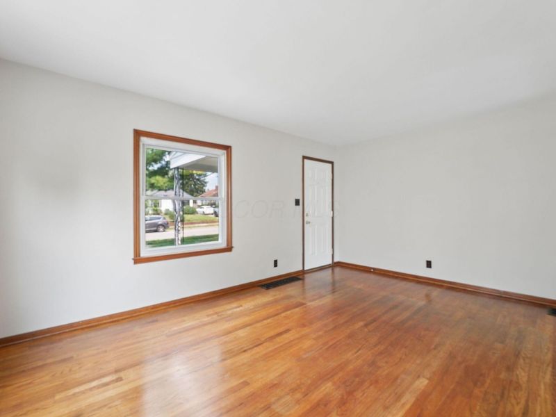 375 E Royal Forest Boulevard , Columbus, OH 43214 Photo 5