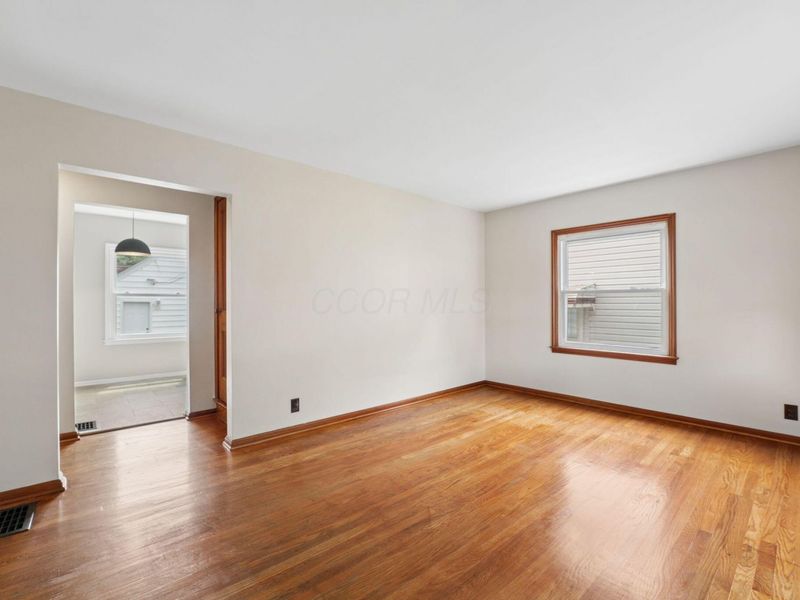 375 E Royal Forest Boulevard , Columbus, OH 43214 Photo 6