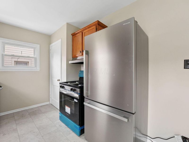 375 E Royal Forest Boulevard , Columbus, OH 43214 Photo 8