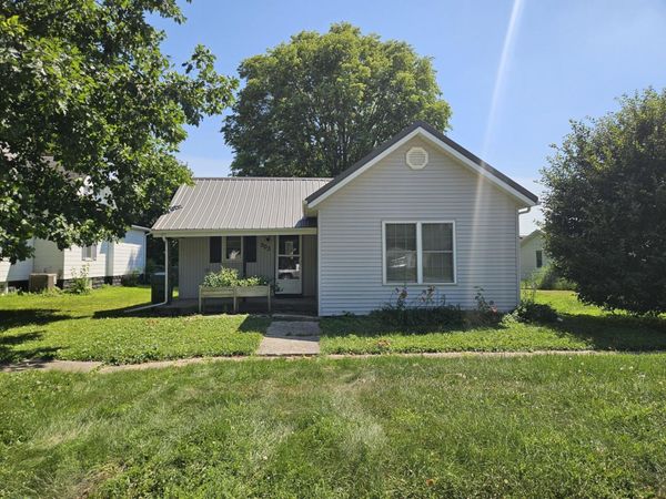 903 6TH STREET, Durant, IA 52747