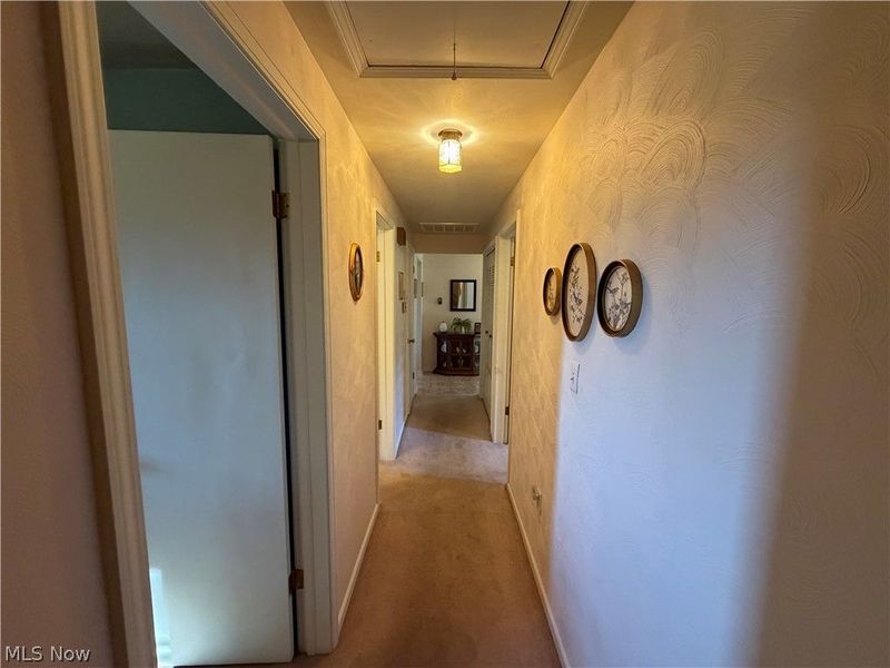 49261 S Park Circle , East Liverpool, OH 43920 Photo 13