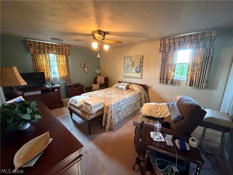 49261 S Park Circle , East Liverpool, OH 43920 Photo 14