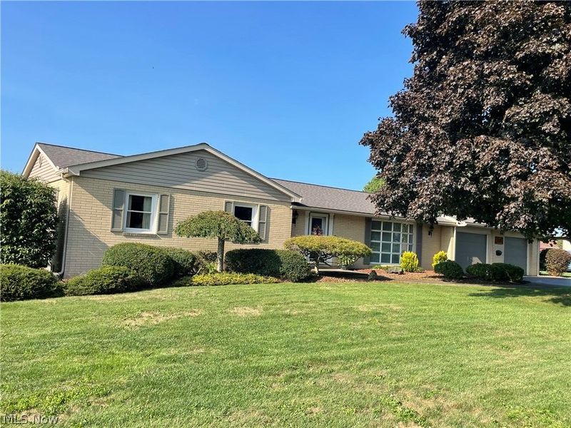 49261 S Park Circle , East Liverpool, OH 43920 Photo 3