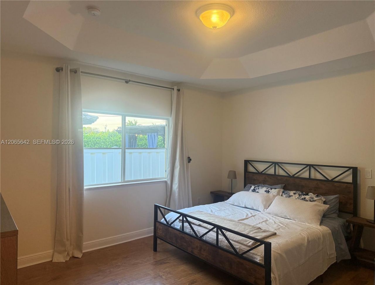 2823 Poinciana Cir, Cooper City, FL 33026 Photo