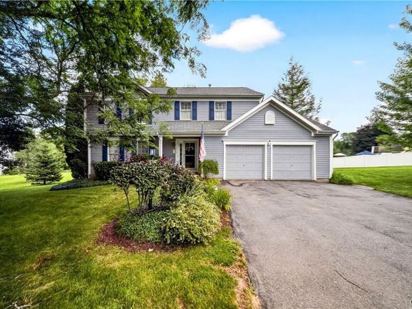 4932 Tinderbox Circle , Manlius, NY 13104