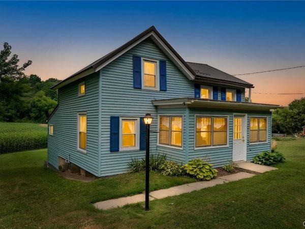 8661 Weedsport Sennett Road , Weedsport, NY 13166