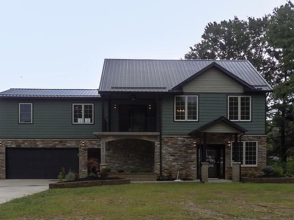 1142 Fairfax Ave, Mansfield, OH 44906