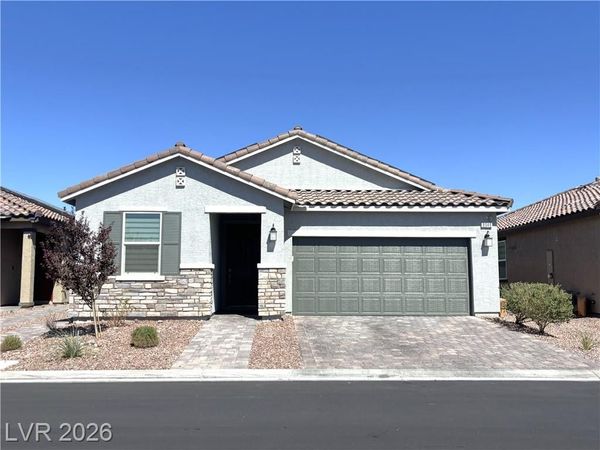 8948 Marigold Creek Street, Las Vegas, NV 89113