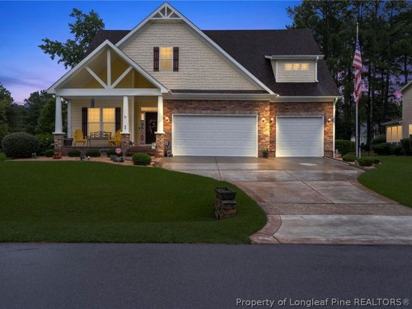 45 Orchard Falls Drive, Spring Lake, NC 28390