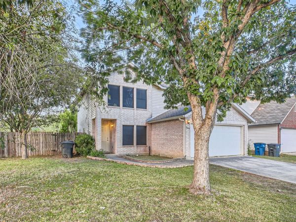 1049 Stone TRL , New Braunfels, TX 78130