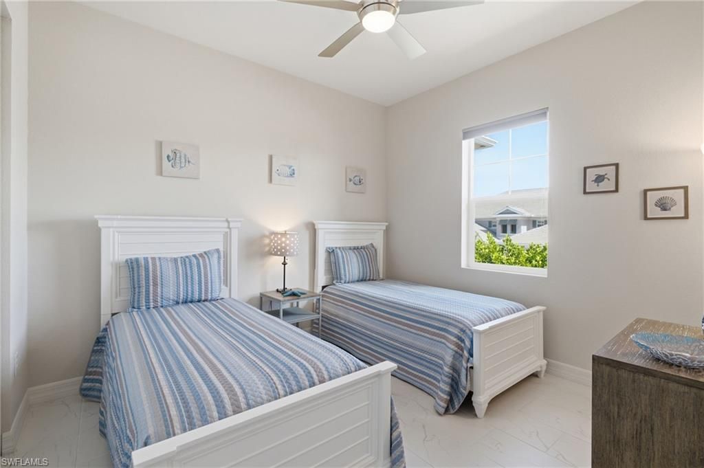 238 Indies Dr E, Unit 201, Naples, FL 34114 Photo