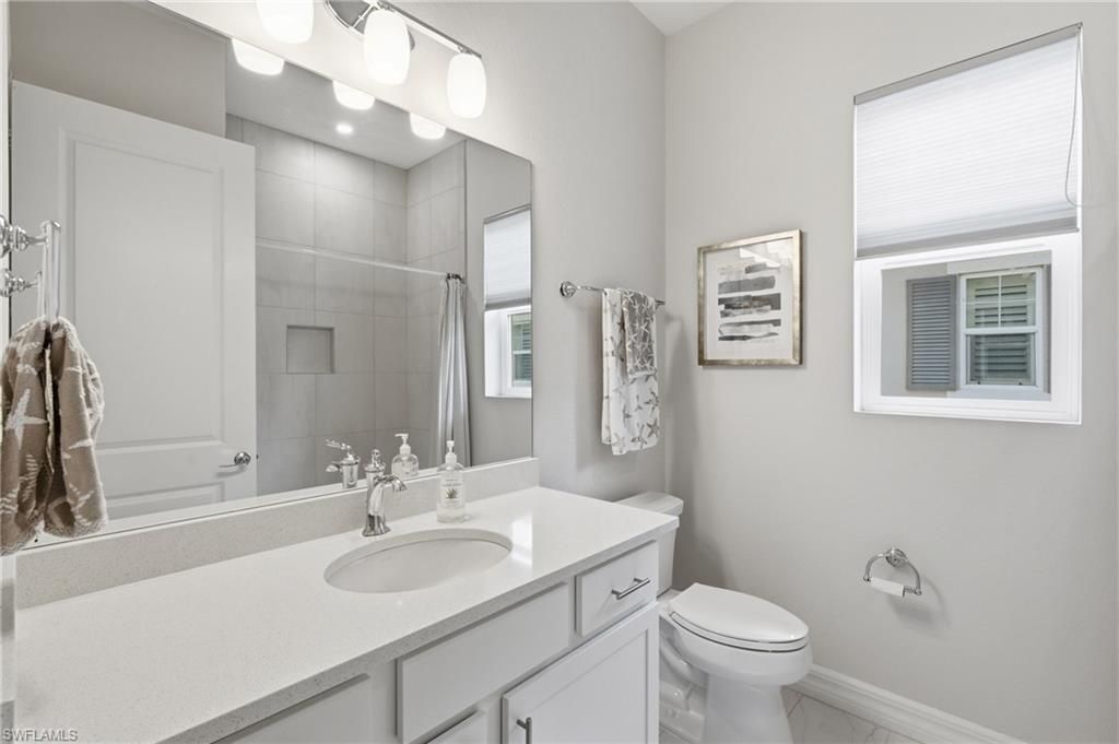 238 Indies Dr E, Unit 201, Naples, FL 34114 Photo