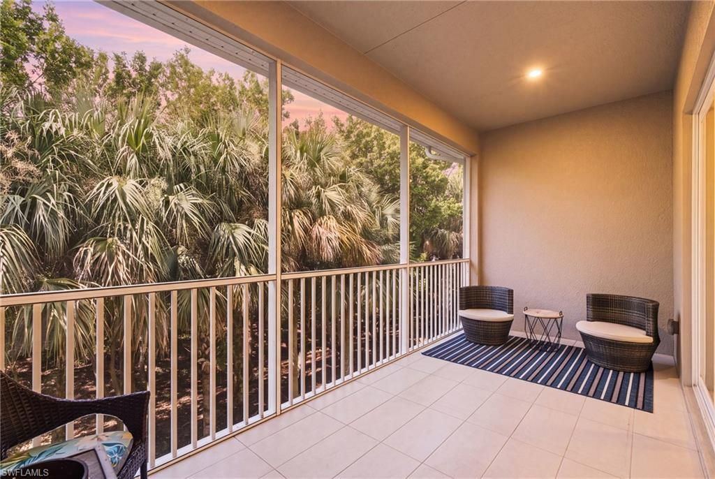 238 Indies Dr E, Unit 201, Naples, FL 34114 Photo