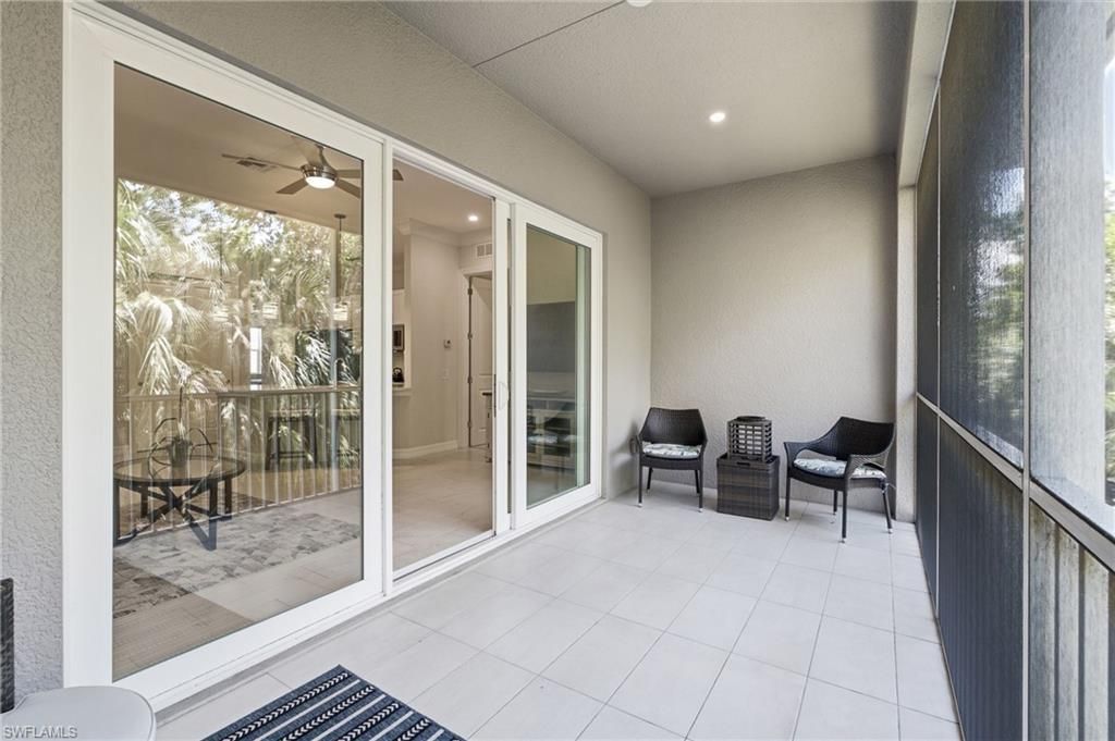 238 Indies Dr E, Unit 201, Naples, FL 34114 Photo
