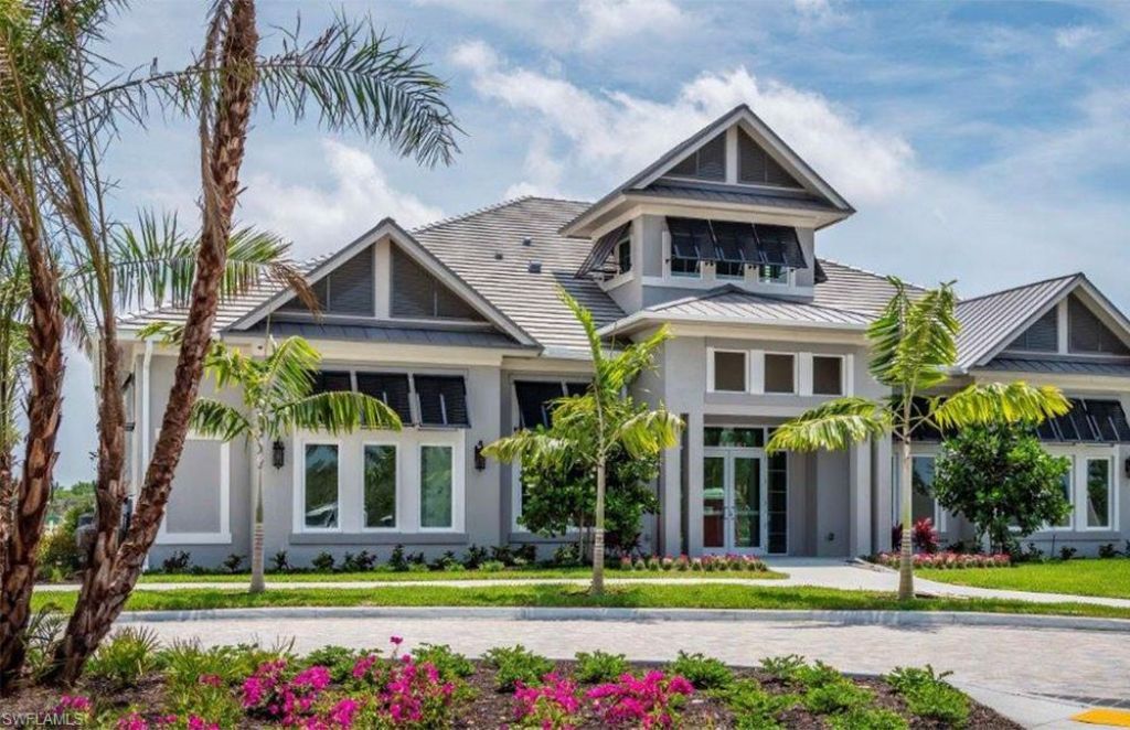 238 Indies Dr E, Unit 201, Naples, FL 34114 Photo