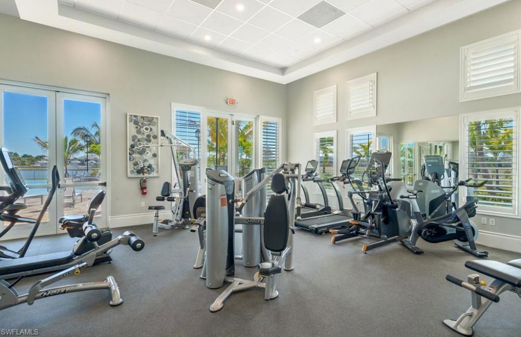 238 Indies Dr E, Unit 201, Naples, FL 34114 Photo
