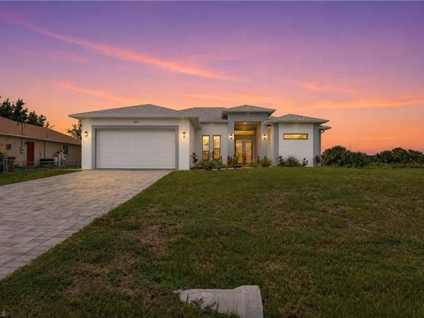 1120 NE 32nd LN , CAPE CORAL, FL 33909