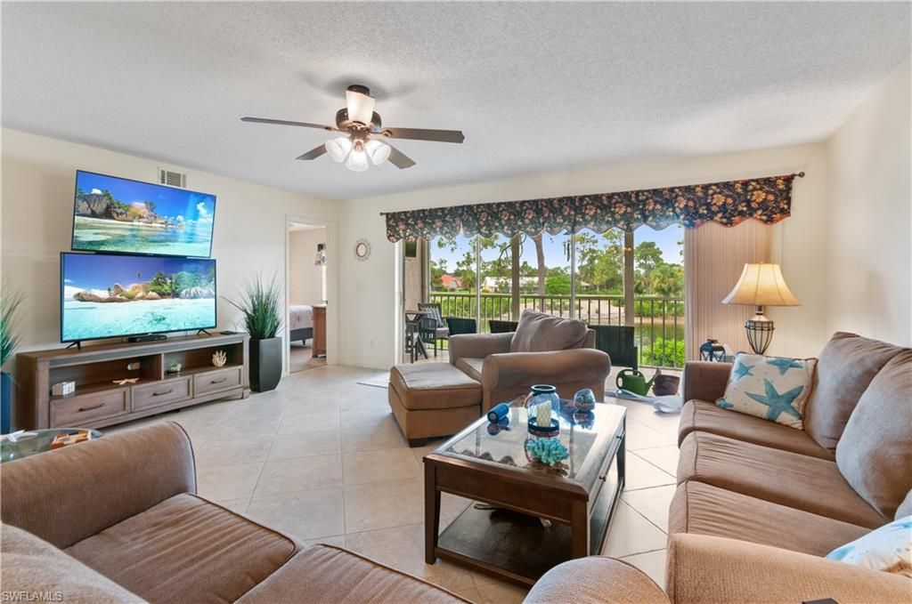 4580 Andover Way, Unit 205, Naples, FL 34112 Photo