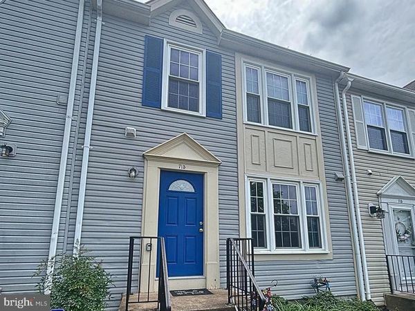 715 ACORN COURT, WARRENTON, VA 20186