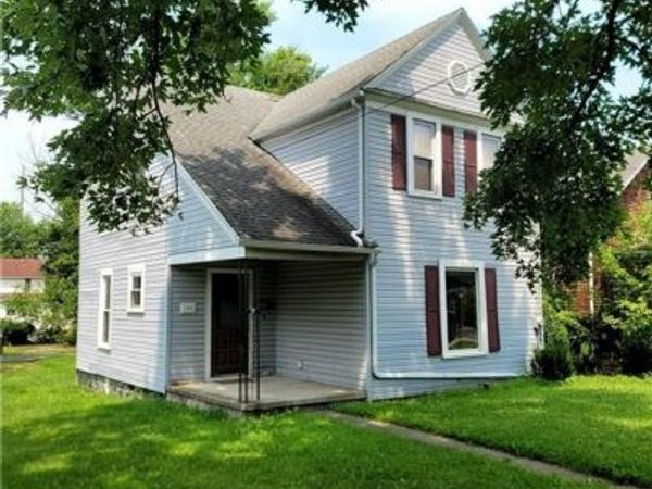 140 7th Street NW, Barberton, OH 44203