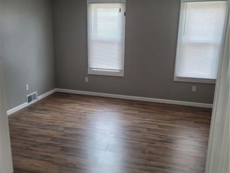 140 7th Street NW, Barberton, OH 44203 Photo 12