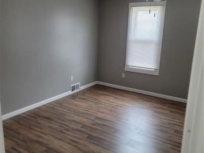 140 7th Street NW, Barberton, OH 44203 Photo 13
