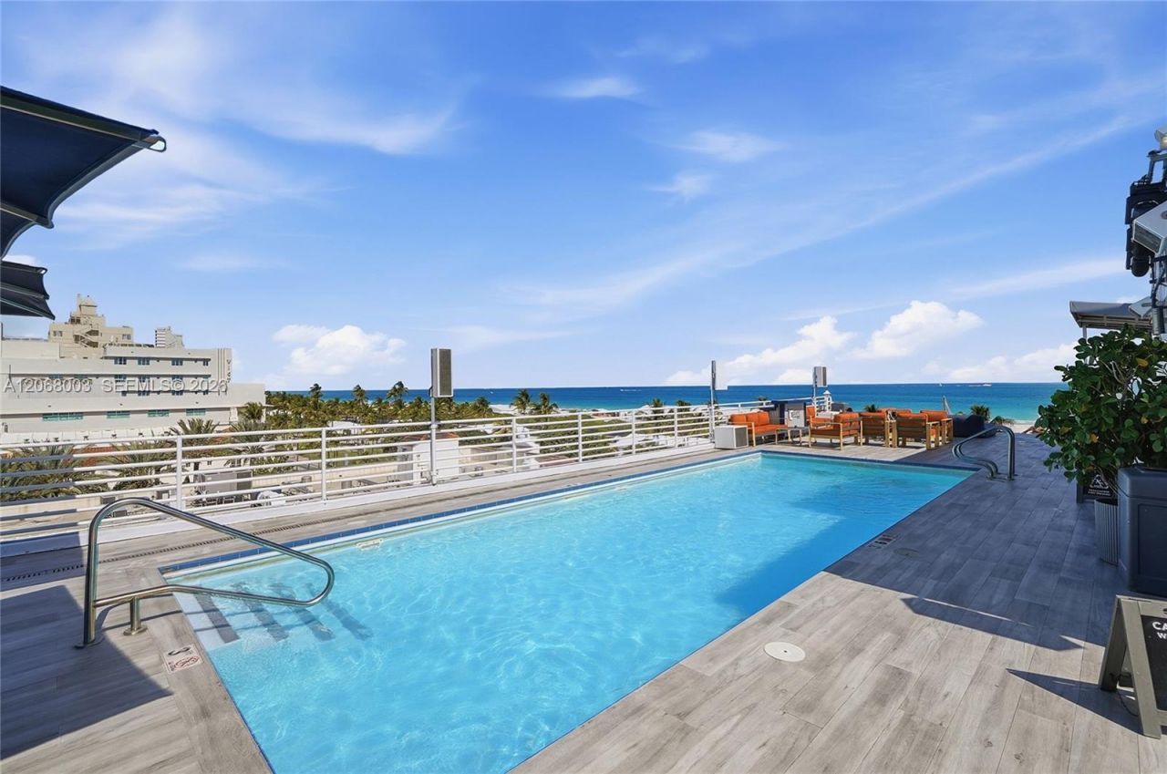 Please Call For Address, Unit D304, Miami Beach, FL 33139 Photo