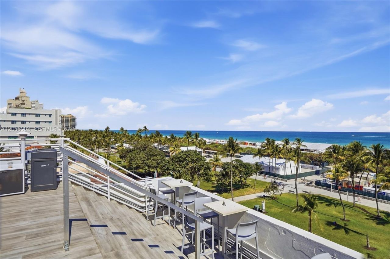 Please Call For Address, Unit D304, Miami Beach, FL 33139 Photo