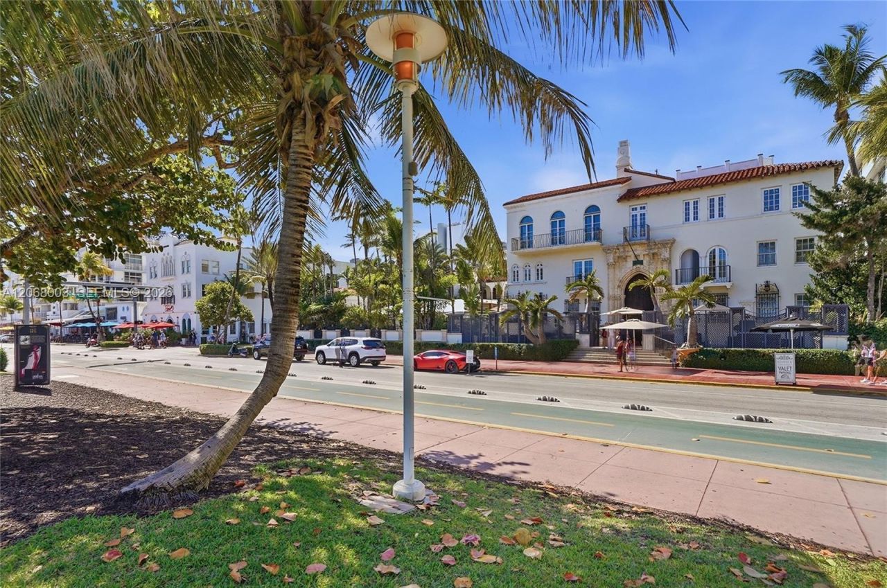 Please Call For Address, Unit D304, Miami Beach, FL 33139 Photo