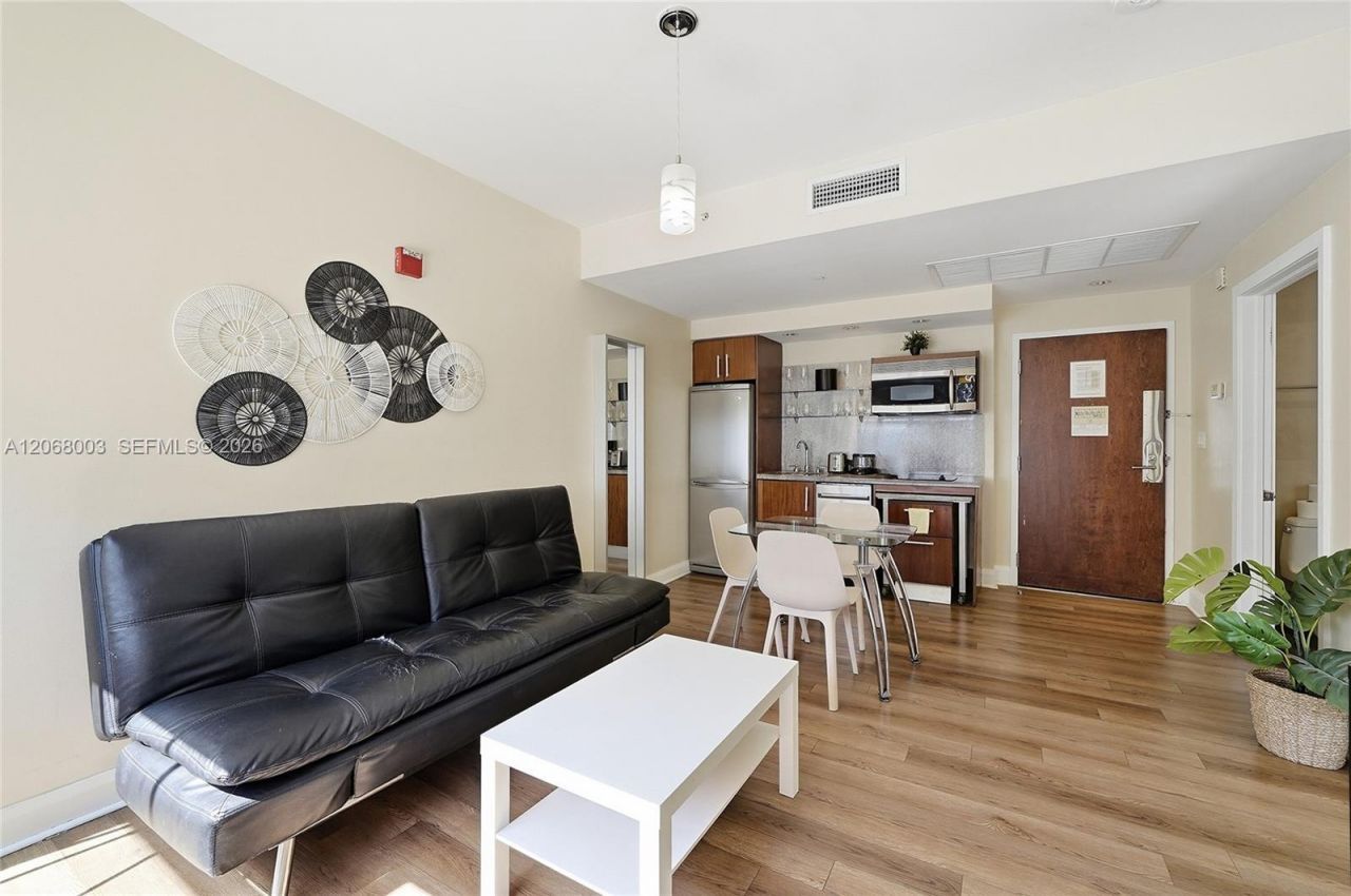 Please Call For Address, Unit D304, Miami Beach, FL 33139 Photo