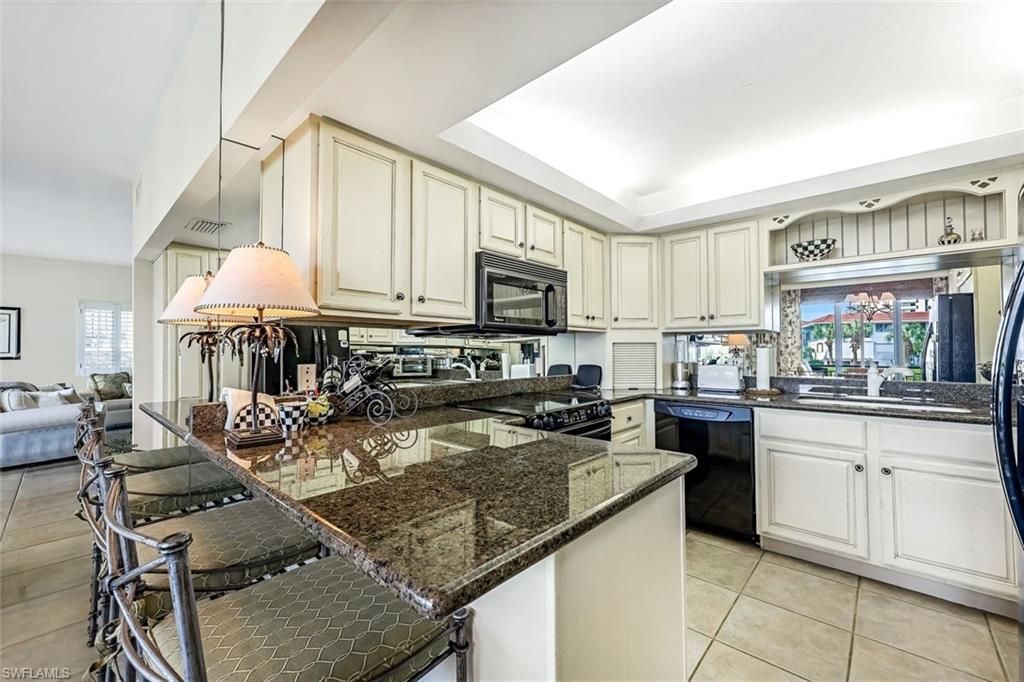 2216 Gulf Shore Blvd N, Unit R3, Naples, FL 34102 Photo