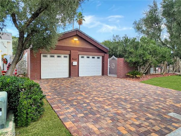 1018 Bel Air Circle, Las Vegas, NV 89109