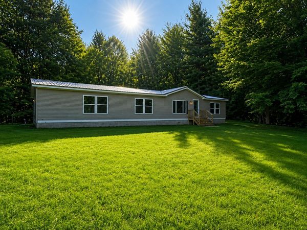 6242 E 88th Street, Newaygo, MI 49337