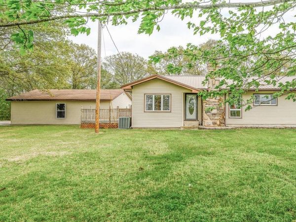 30 Camp Yocum Road , Galena, MO 65656