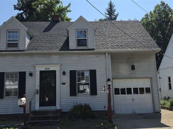 1111 Gordon Road , Lyndhurst, OH 44124