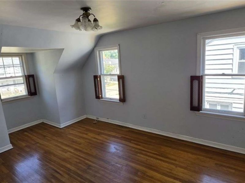 1111 Gordon Road , Lyndhurst, OH 44124 Photo 16