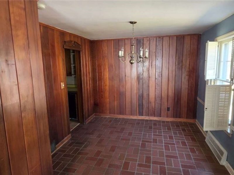 1111 Gordon Road , Lyndhurst, OH 44124 Photo 9
