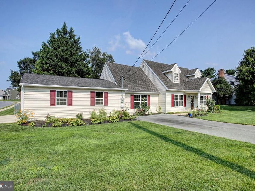83 Grandview Avenue, Chambersburg, PA 17201 Main Photo