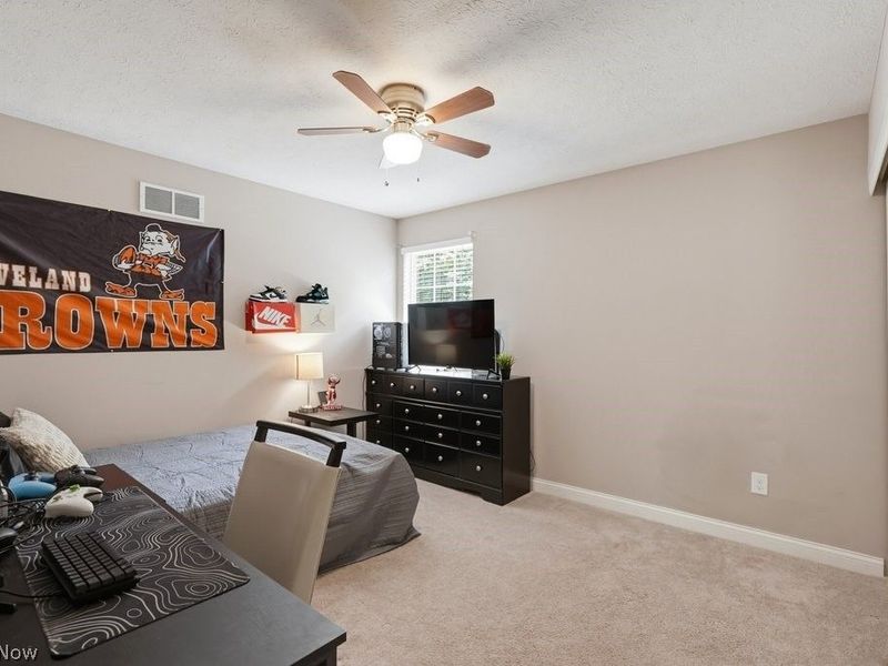 3413 Stillwood Boulevard, Stow, OH 44224 Photo 30
