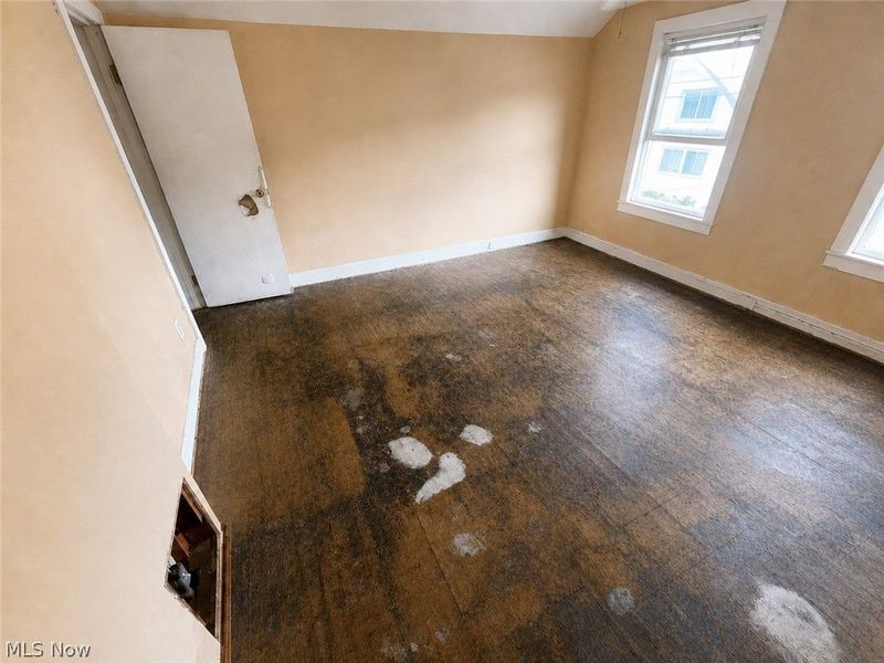 1902 Rowley Avenue, Cleveland, OH 44109 Photo 8