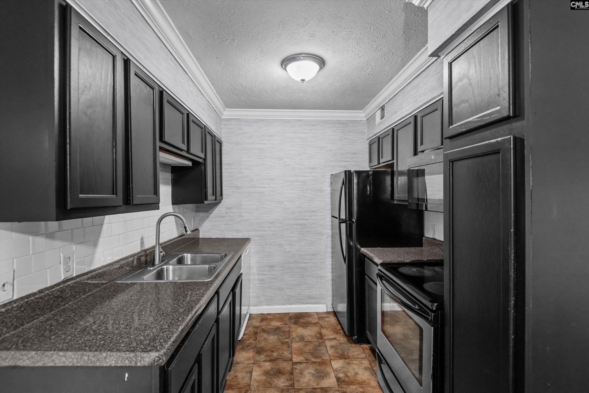 1411 Old Manor Road  Photo 10