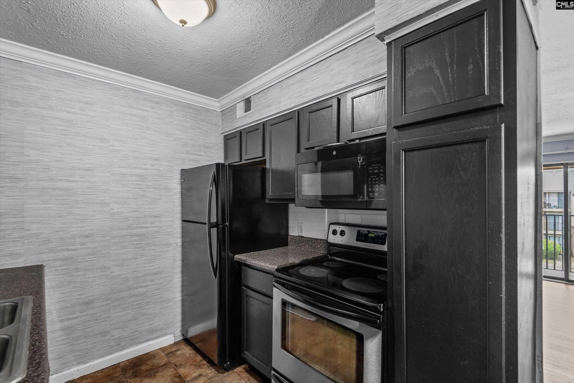1411 Old Manor Road  Photo 12