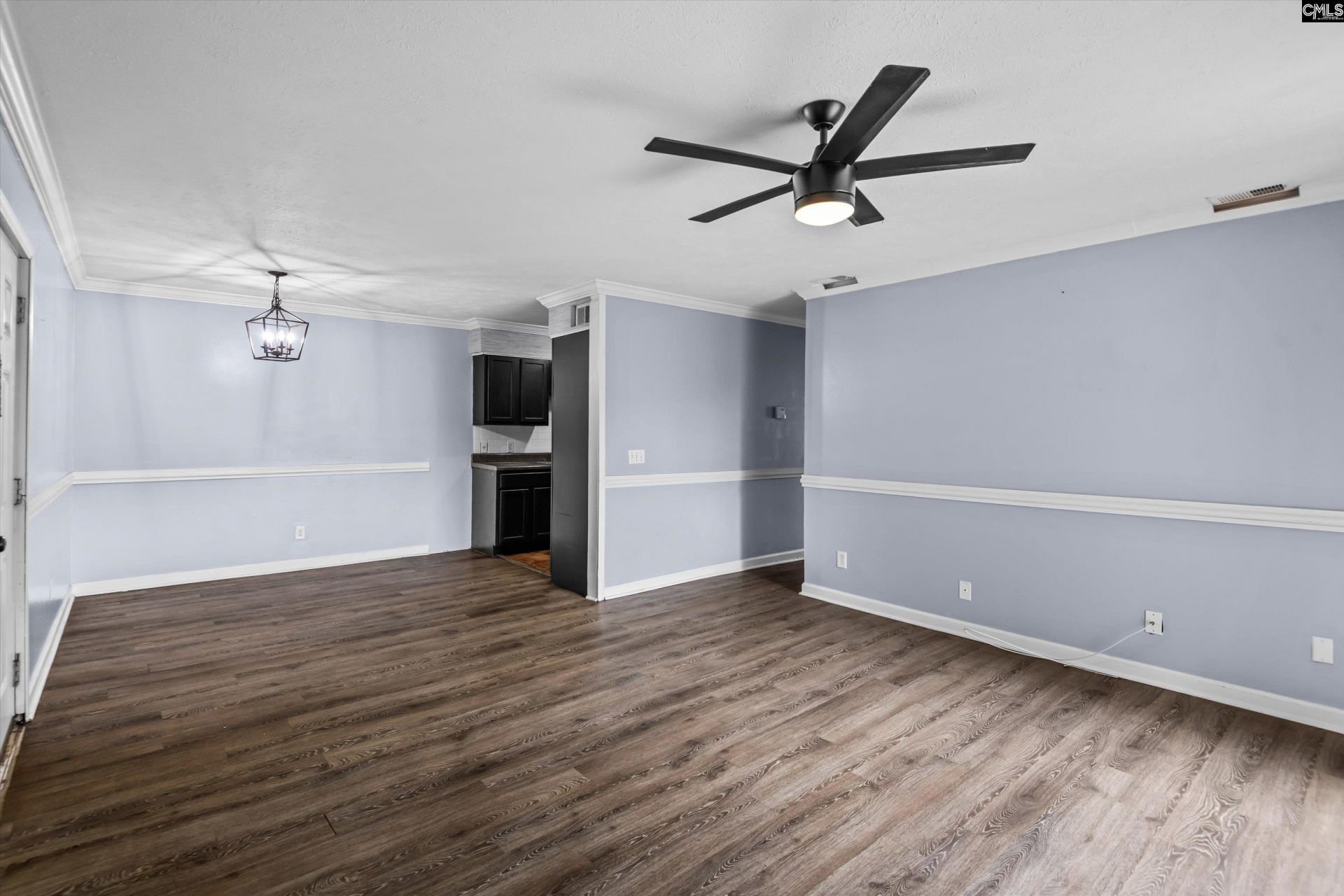 1411 Old Manor Road  Photo 6