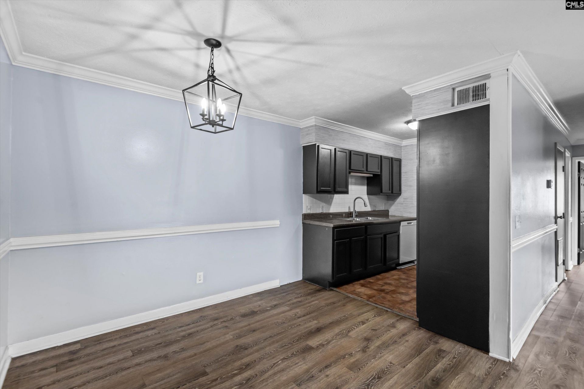 1411 Old Manor Road  Photo 8
