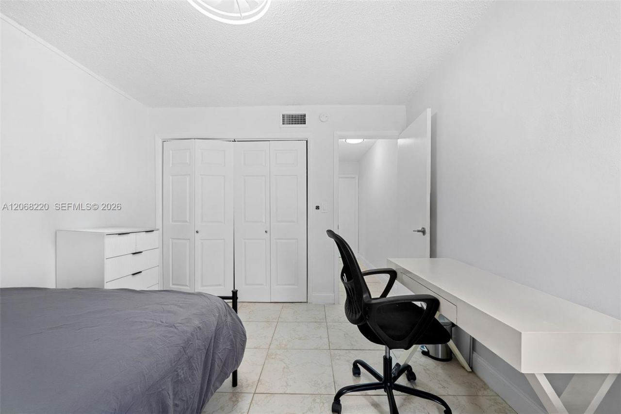515 SW 3rd St, Unit 6, Miami, FL 33130 Photo