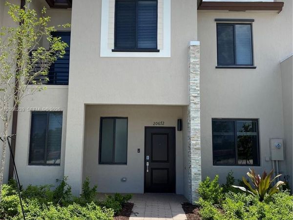 20672 NE 7th Pl , Unit 20672, Miami, FL 33179