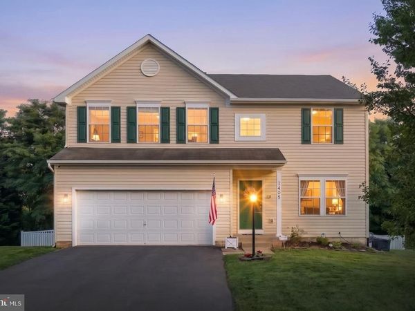 1405 KARENS WAY , YORK, PA 17402