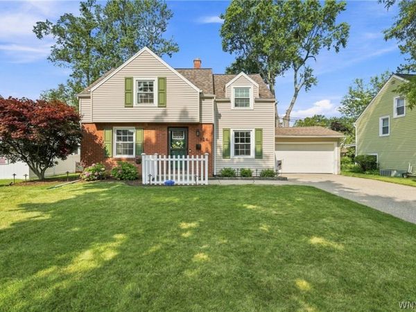 124 Dalton Drive , Buffalo, NY 14223